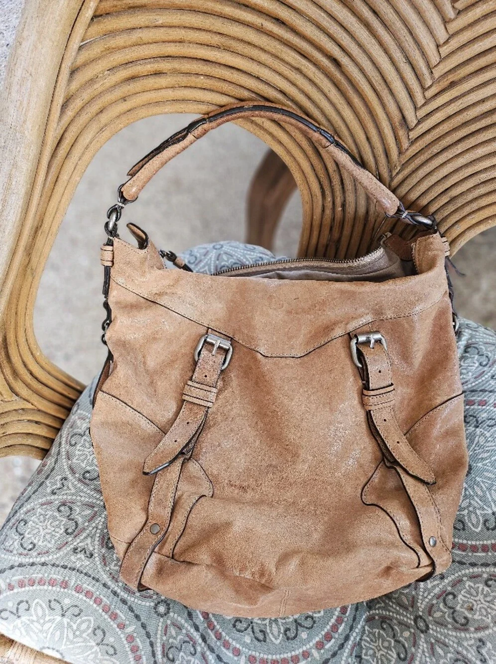 Vtg 2010 Juicy Couture Tan Leather Hobo Shoulder Bag Pad Lock Series Nice